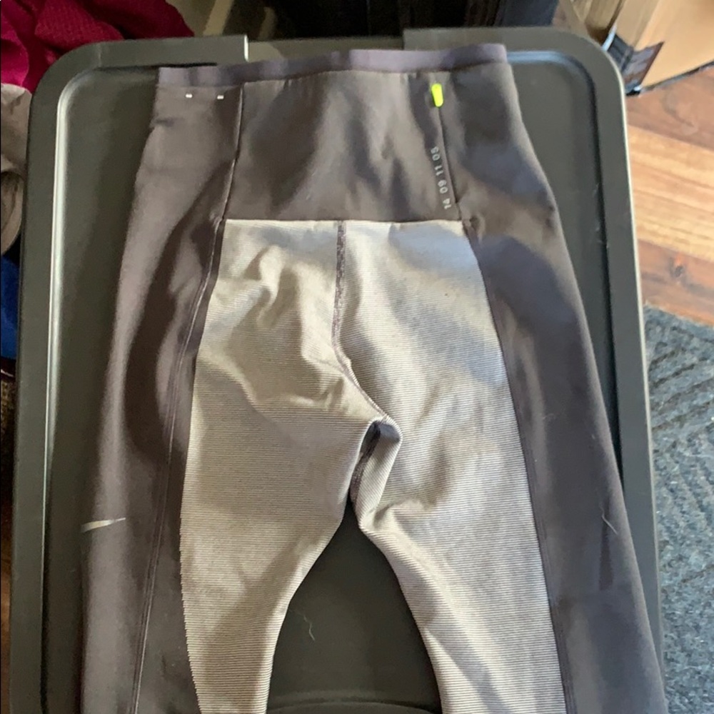 Nike leggings